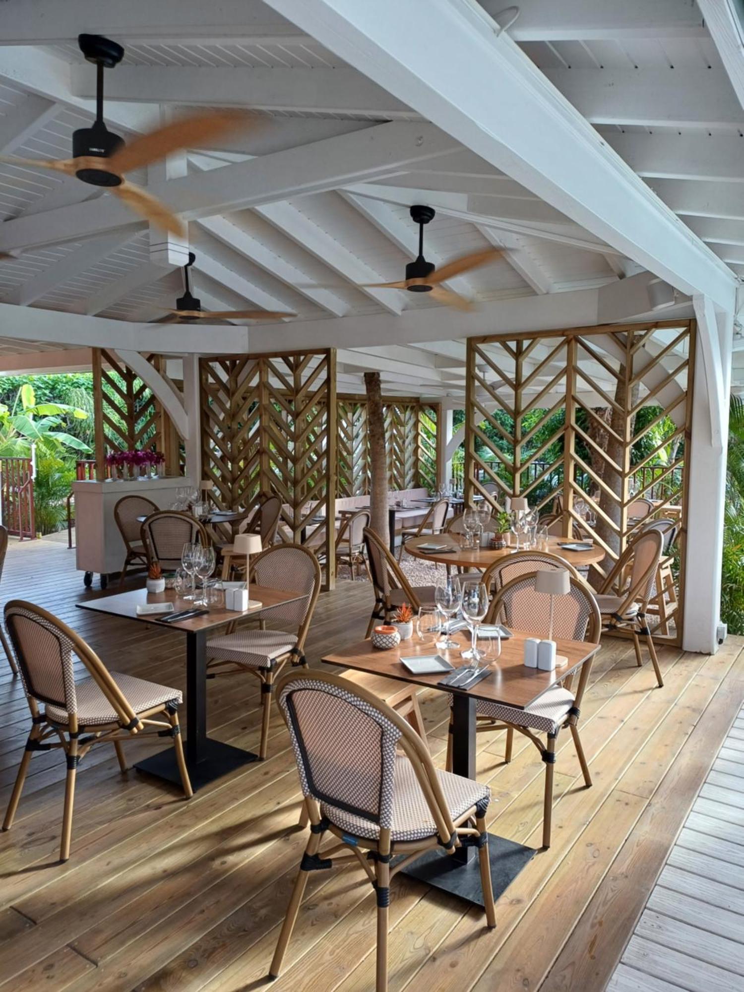 Orient Bay Palm Court Residence 4 Stars Quarter of Orleans Exterior foto